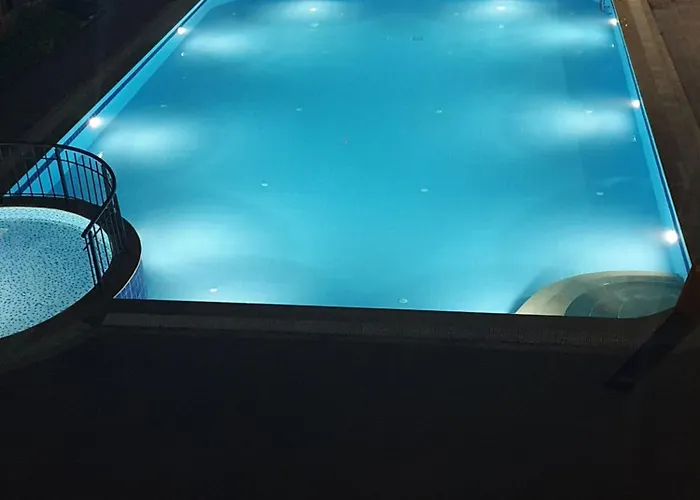 Апартаменти A Dreamy Luxury Two-bedroom With A Special View Of The Forest, Mountains And Sunset