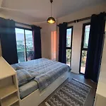 Apartamento A Dreamy Luxury Two-bedroom With A Special View Of The Forest, Mountains And Sunset *