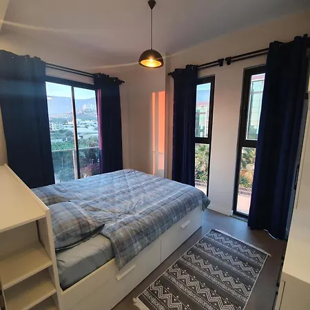 Апартаменти A Dreamy Luxury Two-bedroom With A Special View Of The Forest, Mountains And Sunset *