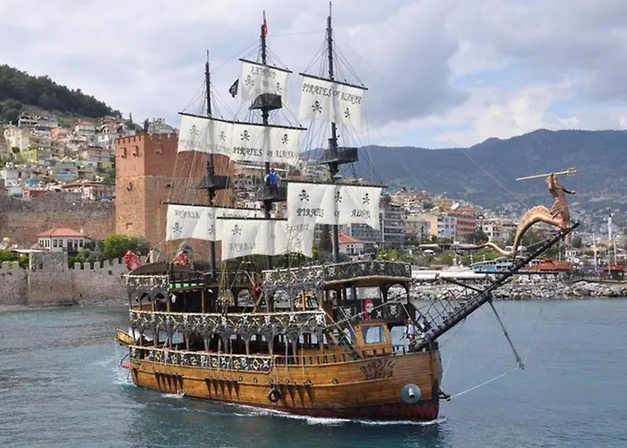 A Dreamy Luxury Two-bedroom With A Special View Of The Forest, Mountains And Sunset 阿拉尼亚