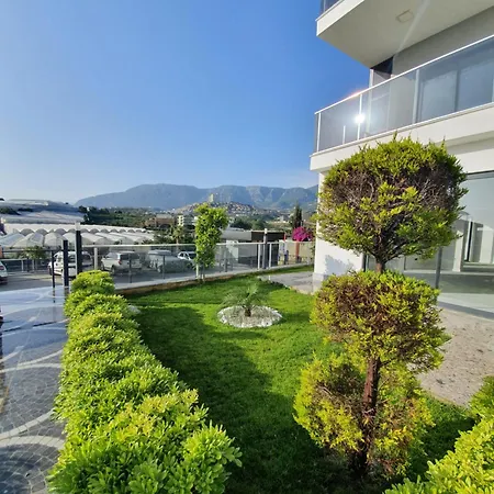 A Dreamy Luxury Two-bedroom With A Special View Of The Forest, Mountains And Sunset Lägenhet Alanya