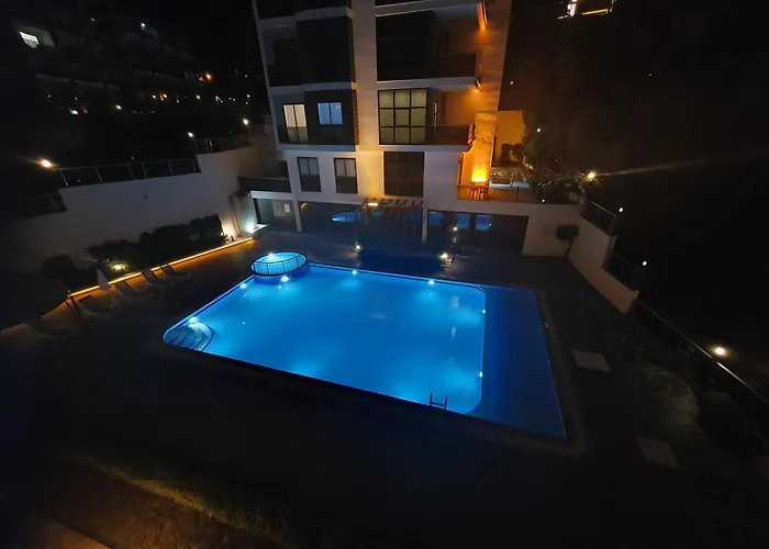 A Dreamy Luxury Two-bedroom With A Special View Of The Forest, Mountains And Sunset *